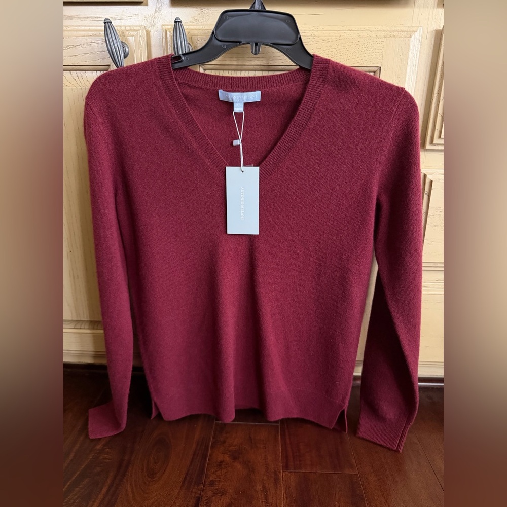 NWT Antonio Melani 100% Cashmere Sweater Bordeaux XS